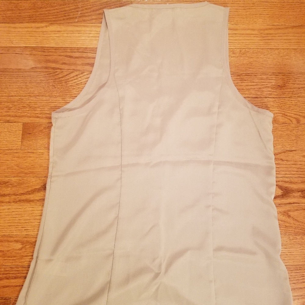 🔴🔴Kenneth Cole Button Down Tank🔴🔴 - Picture 4 of 4